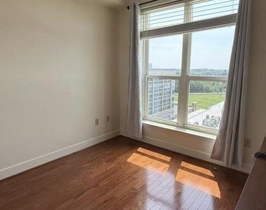 12500 Park Potomac Avenue - Photo Thumbnail 10