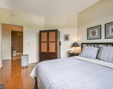 12500 Park Potomac Avenue - Photo Thumbnail 24