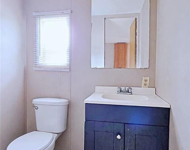 826 Rembrandt Drive - Photo Thumbnail 15