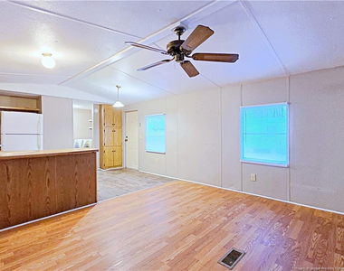 826 Rembrandt Drive - Photo Thumbnail 3