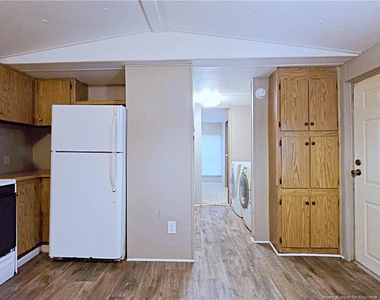 826 Rembrandt Drive - Photo Thumbnail 10