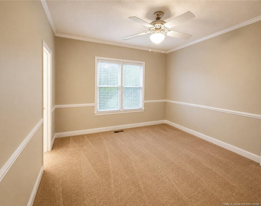 340 Interchange Drive - Photo Thumbnail 16