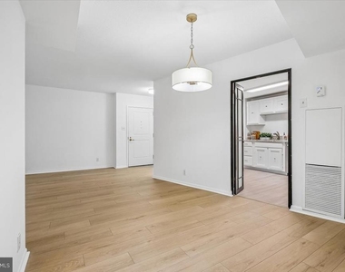 4601 N Park Avenue - Photo Thumbnail 9