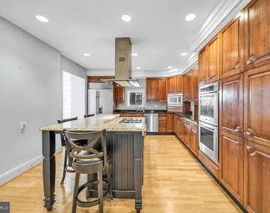 5306 Bradley Boulevard - Photo Thumbnail 15