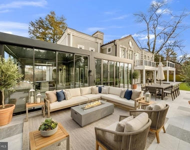 5306 Bradley Boulevard - Photo Thumbnail 4