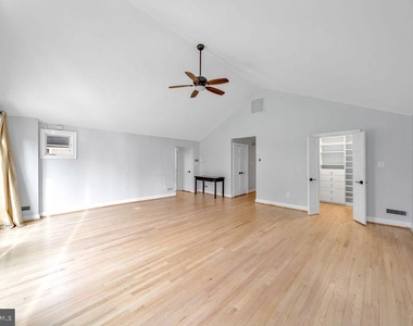 5306 Bradley Boulevard - Photo Thumbnail 18