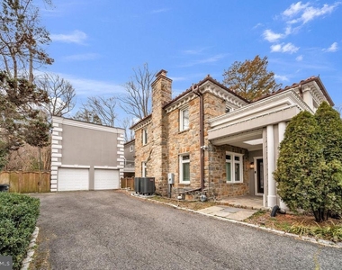 5306 Bradley Boulevard - Photo Thumbnail 3