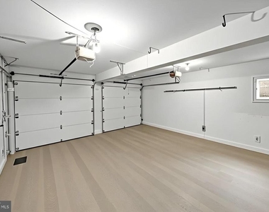 5306 Bradley Boulevard - Photo Thumbnail 50