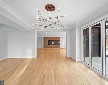 5306 Bradley Boulevard - Photo Thumbnail 27