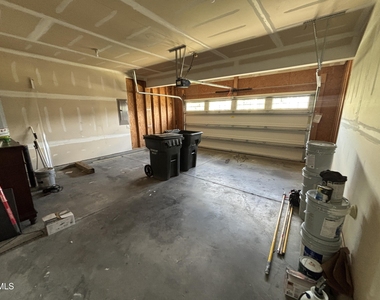 101 Red Bird Drive - Photo Thumbnail 20