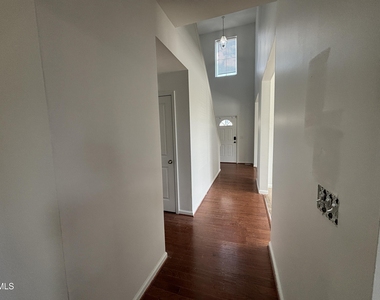 101 Red Bird Drive - Photo Thumbnail 35