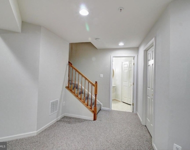 9394 Penrose Street - Photo Thumbnail 14