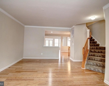 9394 Penrose Street - Photo Thumbnail 11