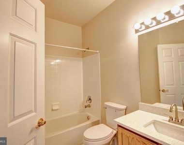 9394 Penrose Street - Photo Thumbnail 29
