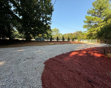 1305 Lynn Road - Photo Thumbnail 15