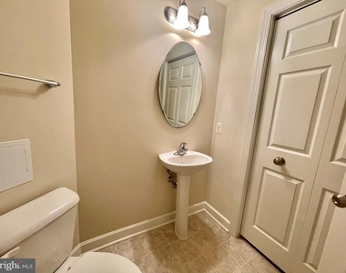 3514 Tabard Lane - Photo Thumbnail 34