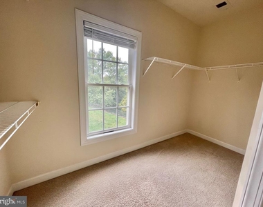 3514 Tabard Lane - Photo Thumbnail 18