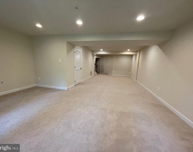 3514 Tabard Lane - Photo Thumbnail 26