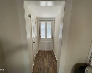 3041 Carpenter Upchurch Road - Photo Thumbnail 10