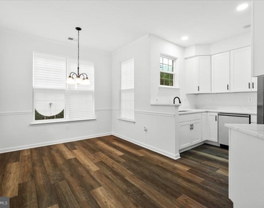 116 Whiskey Creek Cir - Photo Thumbnail 10