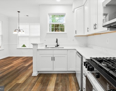 116 Whiskey Creek Cir - Photo Thumbnail 16