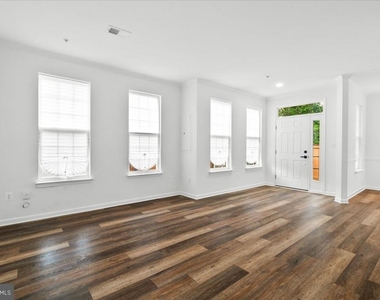 116 Whiskey Creek Cir - Photo Thumbnail 6