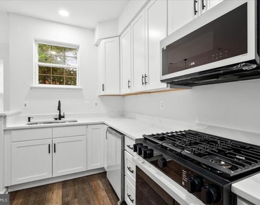116 Whiskey Creek Cir - Photo Thumbnail 17