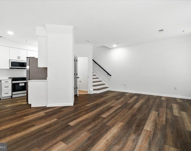 116 Whiskey Creek Cir - Photo Thumbnail 7