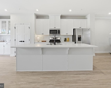 5927 Pecking Stone St - Photo Thumbnail 4