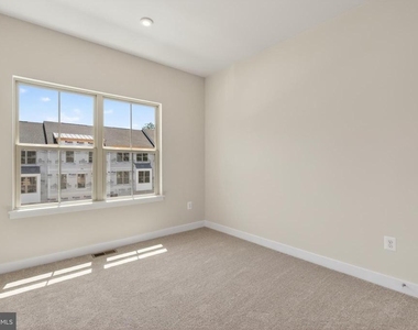 7118 Bighorn Road - Photo Thumbnail 15