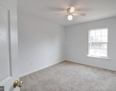 3 Pleasant Acres Court - Photo Thumbnail 6