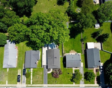 606 Apple Avenue - Photo Thumbnail 34