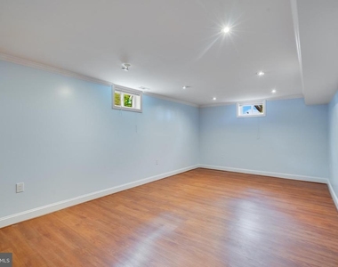 606 Apple Avenue - Photo Thumbnail 14