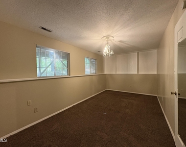 3107 Quinley Place - Photo Thumbnail 12