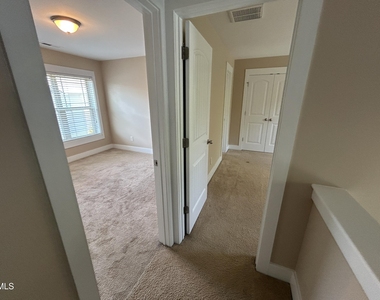 3827 Glenhaven Road - Photo Thumbnail 25
