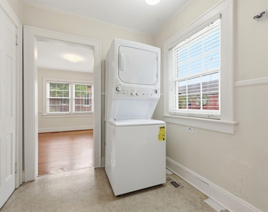 1203 S Main Street - Photo Thumbnail 12