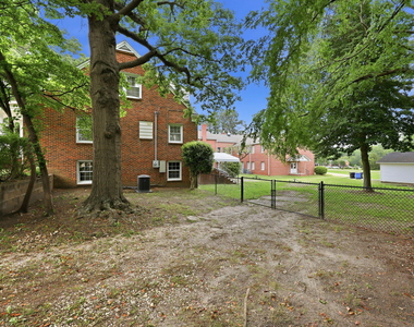1203 S Main Street - Photo Thumbnail 4