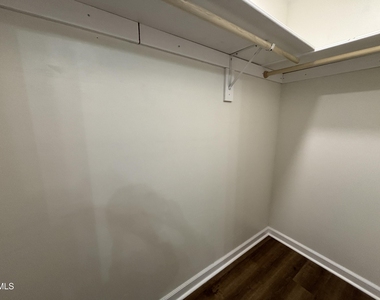 170 Devin Drive - Photo Thumbnail 52