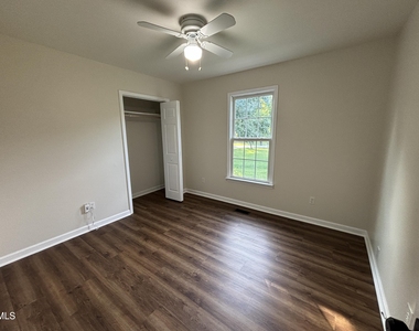170 Devin Drive - Photo Thumbnail 45