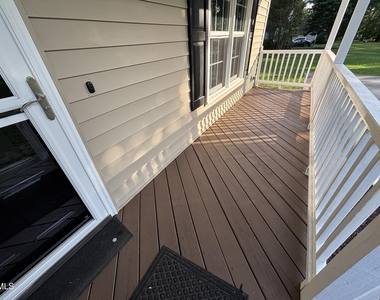 170 Devin Drive - Photo Thumbnail 13