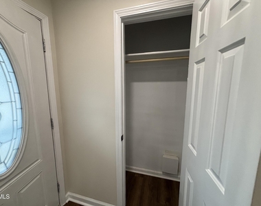 170 Devin Drive - Photo Thumbnail 26