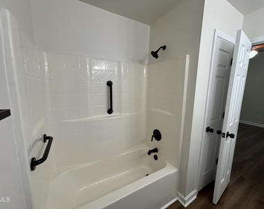 170 Devin Drive - Photo Thumbnail 50