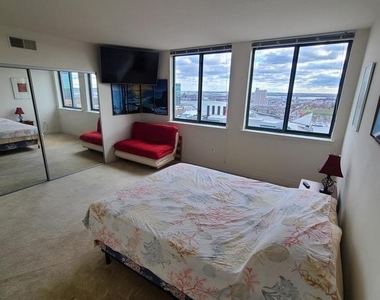 414 Water Street - Photo Thumbnail 23