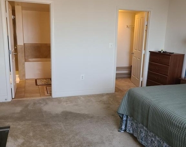 414 Water Street - Photo Thumbnail 26