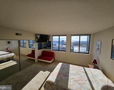 414 Water Street - Photo Thumbnail 27