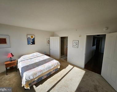 414 Water Street - Photo Thumbnail 28