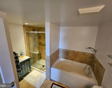 414 Water Street - Photo Thumbnail 19