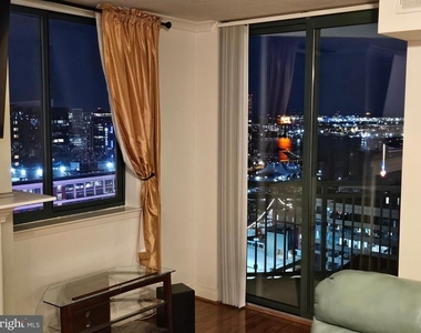 414 Water Street - Photo Thumbnail 7