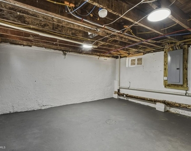 507 Washburn Avenue - Photo Thumbnail 26