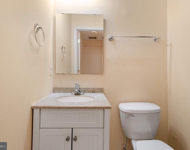 1123 W Lombard Street - Photo Thumbnail 25